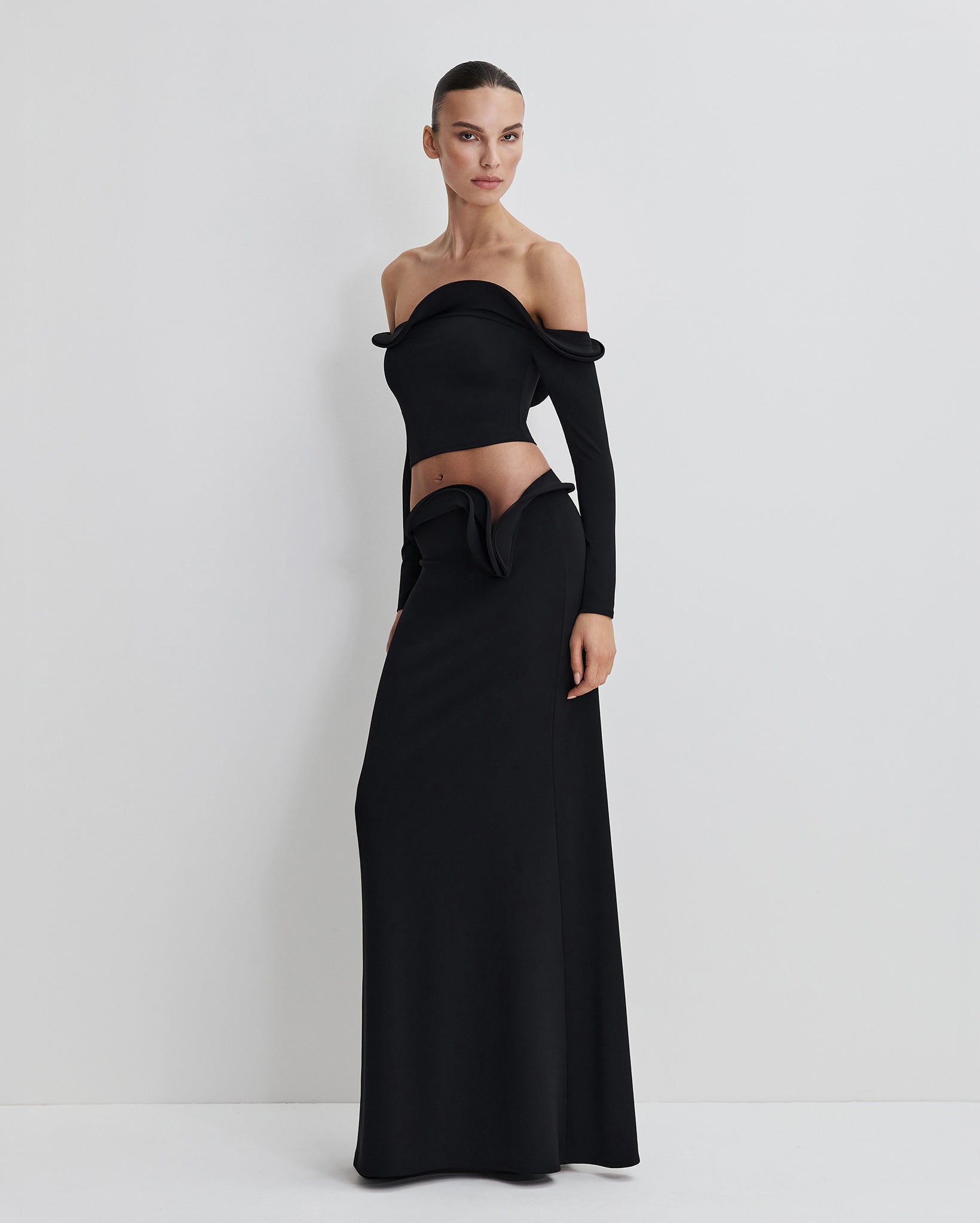 Stretch-Fit Maxi Skirt in Black – SELEZZA LONDON