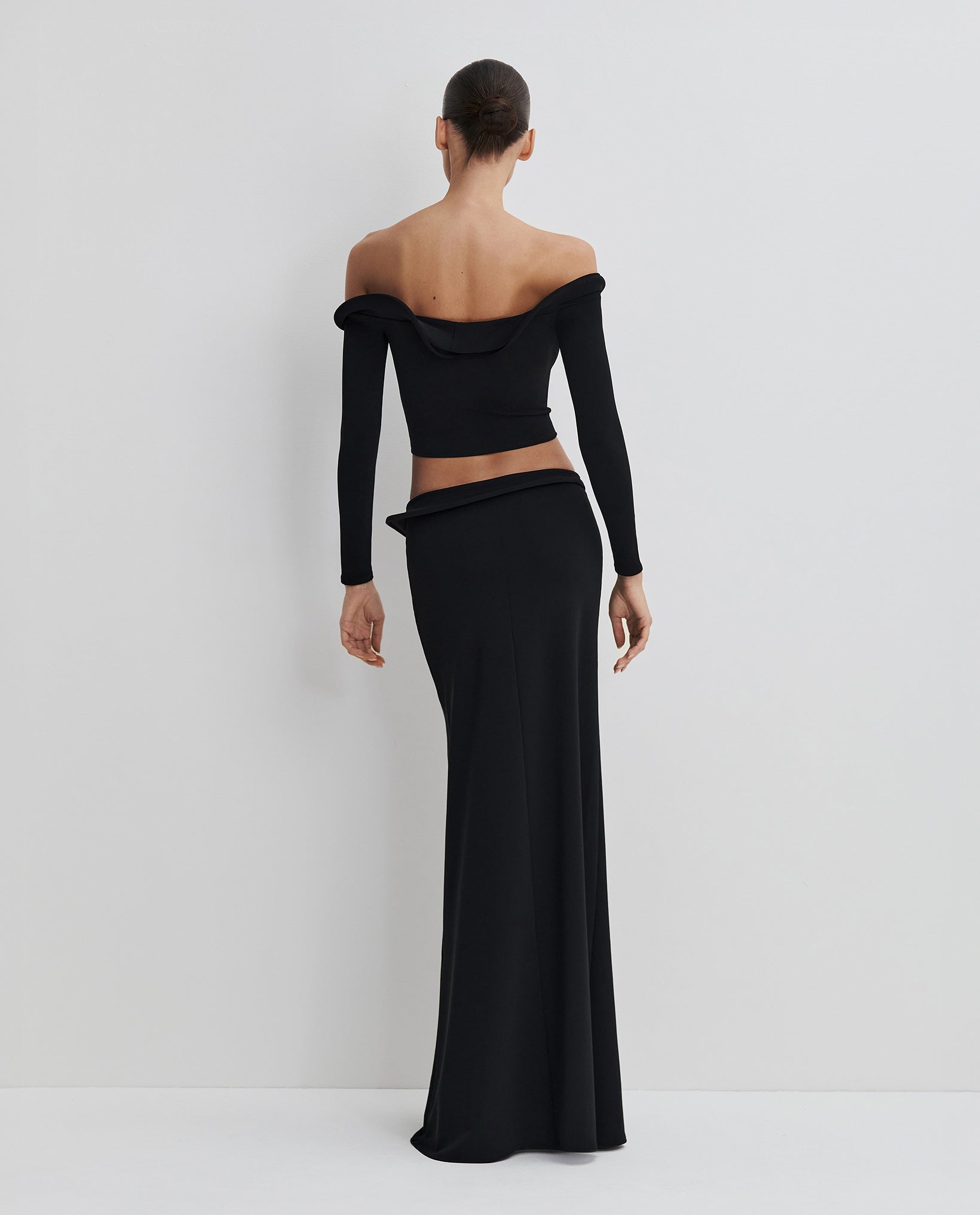 Stretch-Fit Maxi Skirt in Black – SELEZZA LONDON