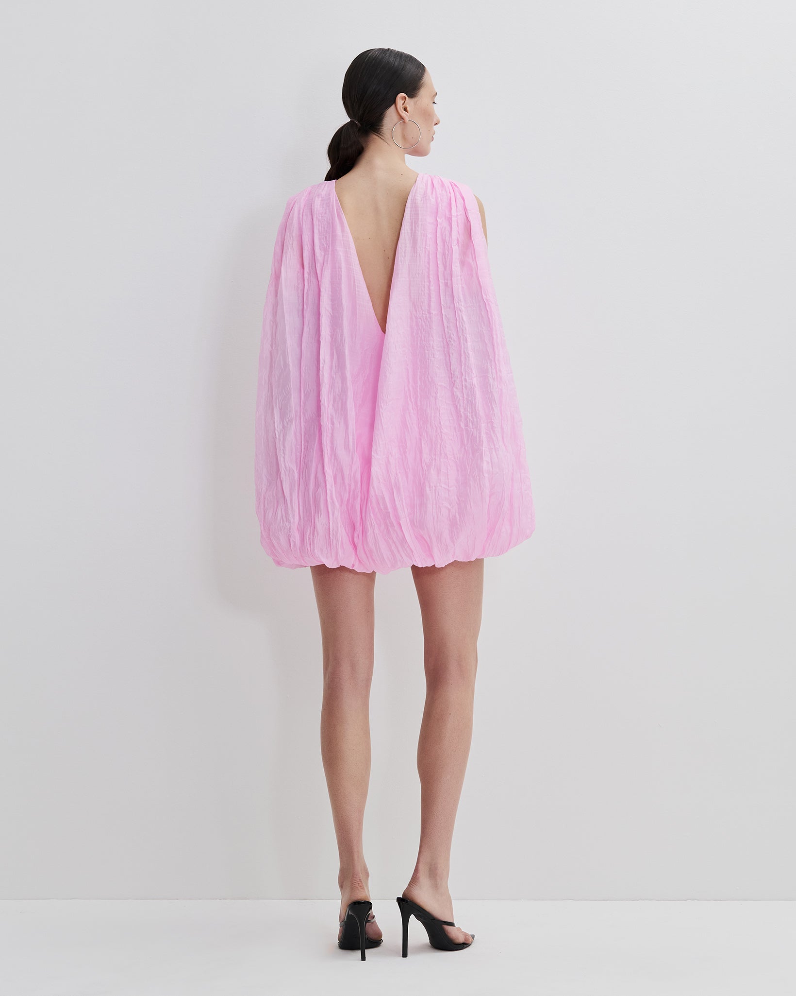 ganni pleated satin dress pink ganni pleated satin kjole