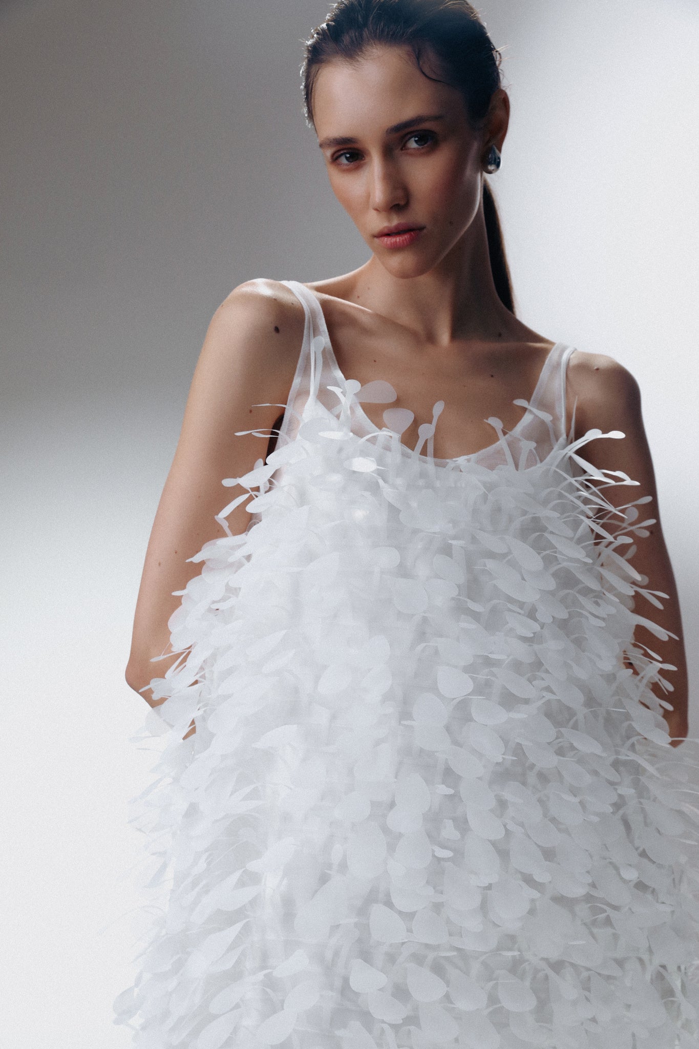 SELEZZA Ariadne Midi Dress ワンピース ドレス Ariadne Midi Dress in White – SELEZZA LONDON